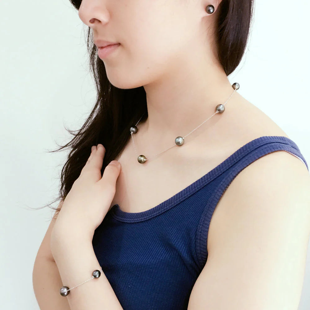 Classic 9mm Black South Sea Pearl Stud Earrings