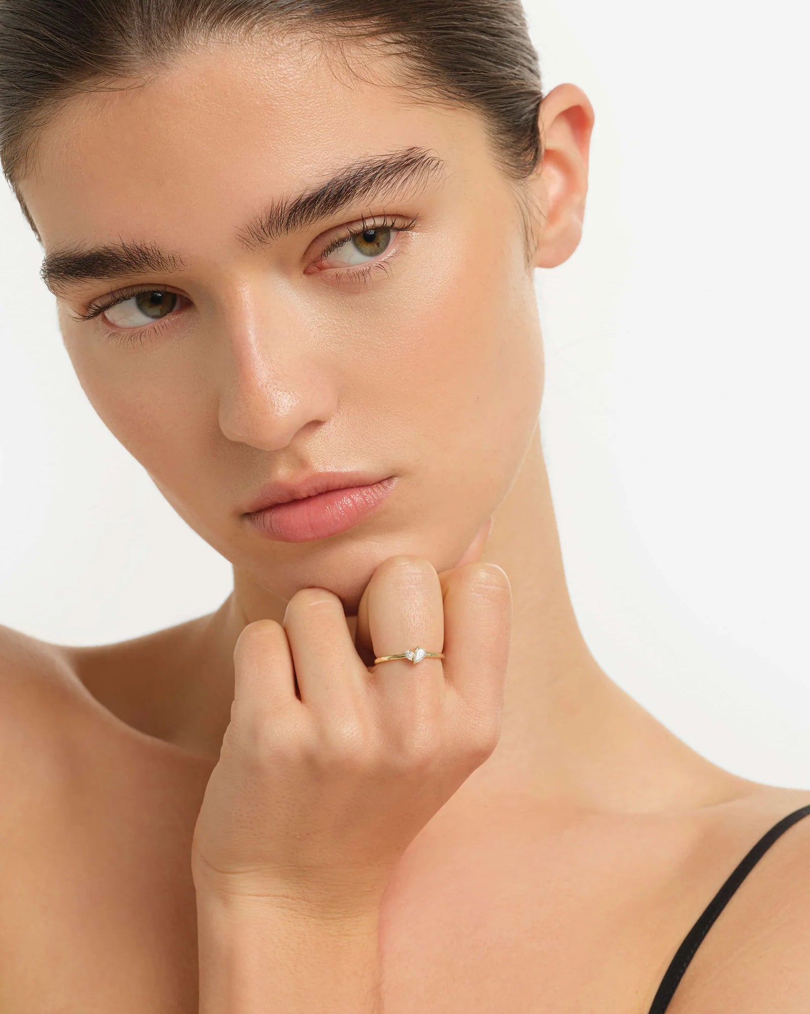 Arona Diamond Ring
