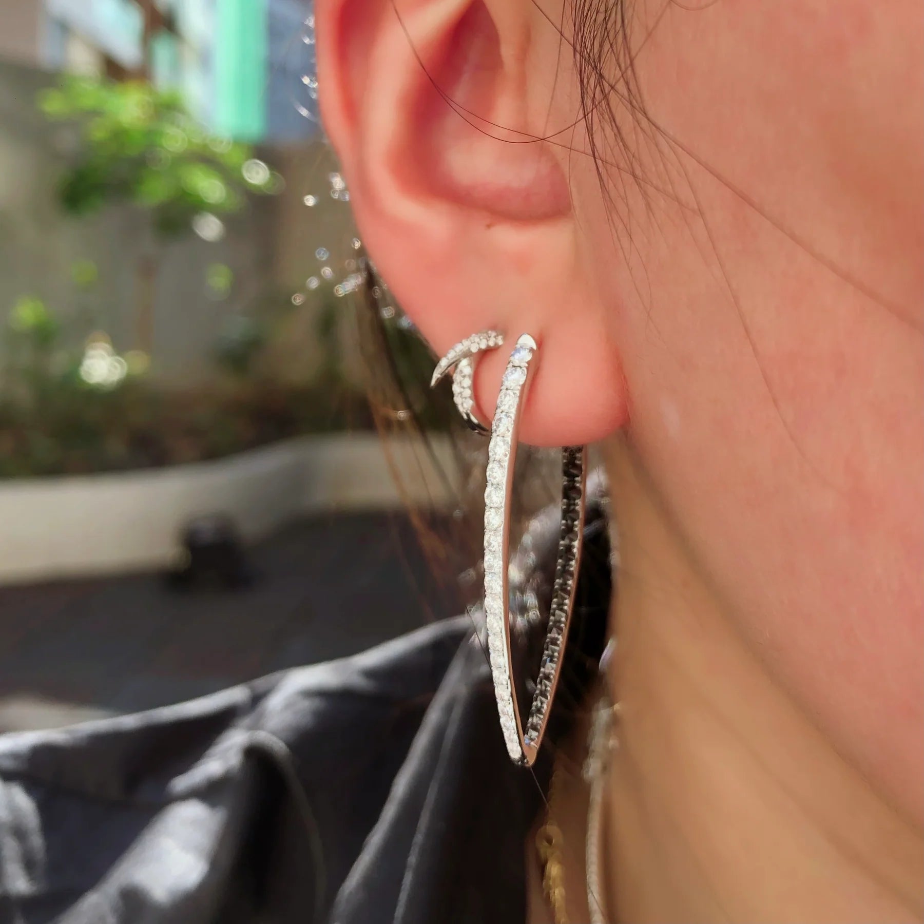 Diamond Ellipse Hoops with Inverted Diamonds