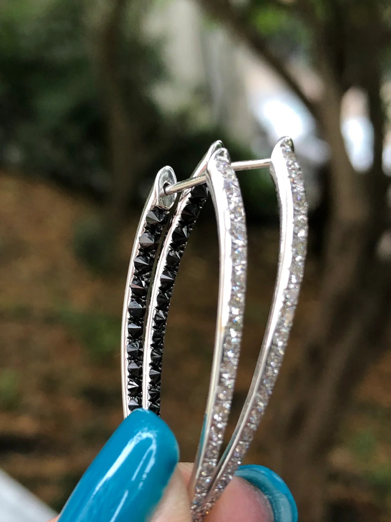 Diamond Ellipse Hoops with Inverted Diamonds