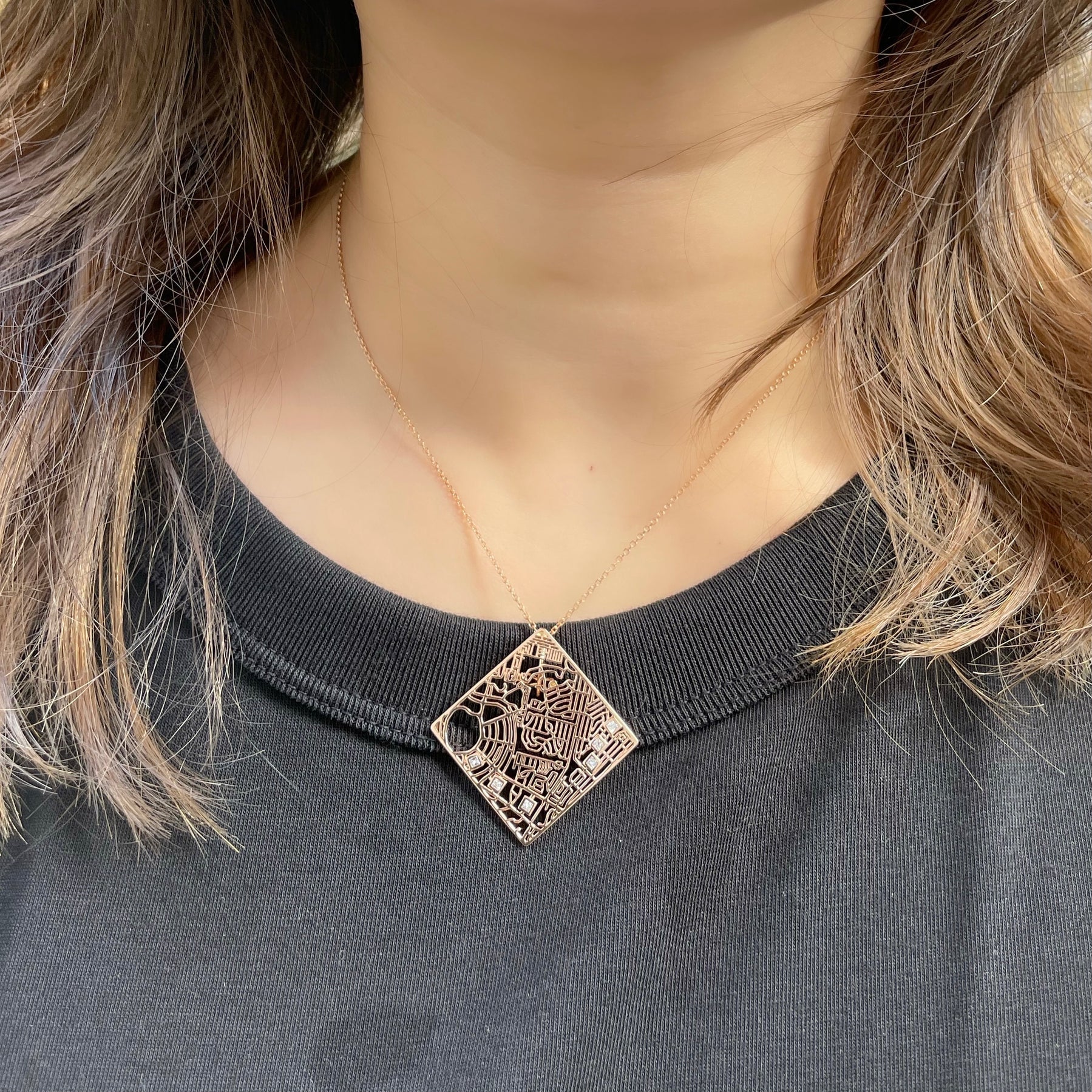 Handiora Map Earrings