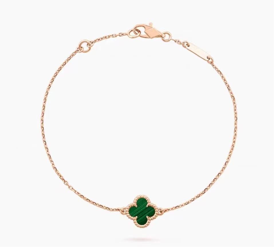 V Gold Four-Leaf Clover Diamond Bracelet – Light Luxury Women’s Jewelry | Handiora