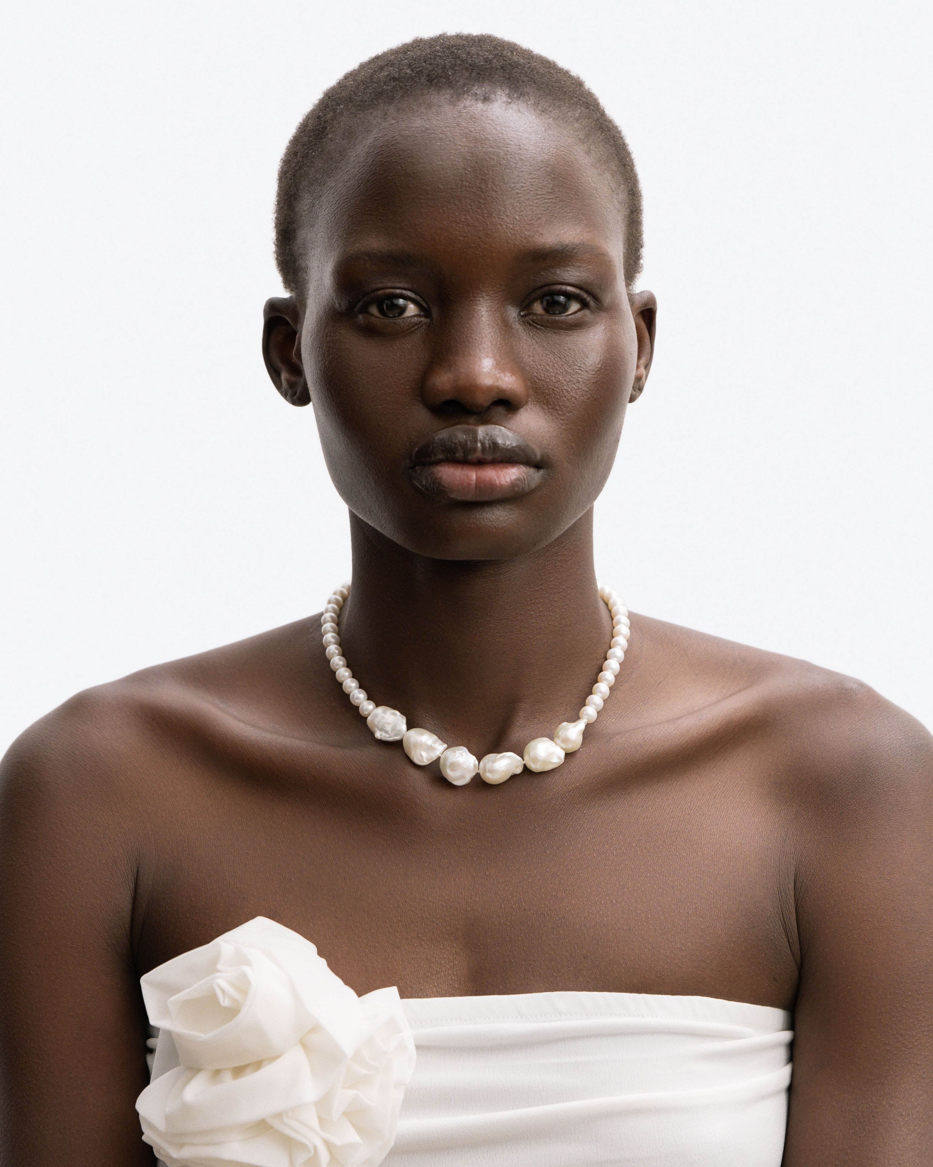 Pamplona Baroque and Round Freshwater Pearl Necklace in 18K Gold Vermeil by Handiora